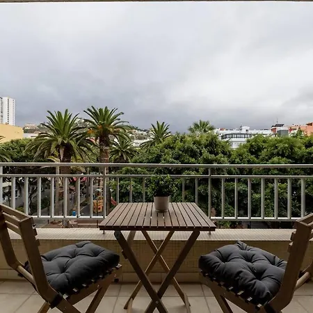 Апартаменты Precioso Y Amplio Estudio En Plaza Del Charco